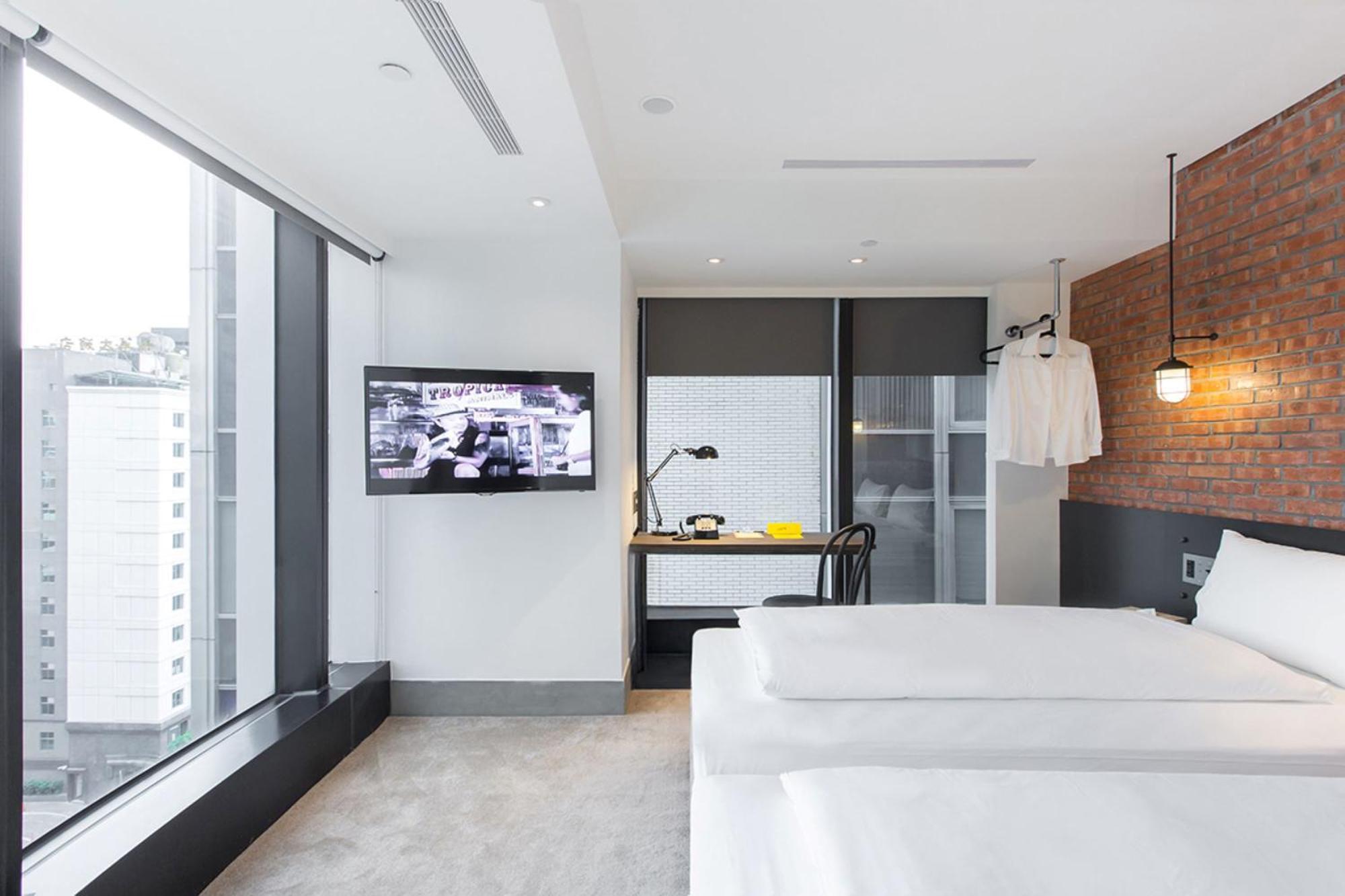 Check Inn Taipei Songjiang Exterior photo